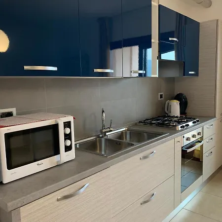 Noemi - Panoramic, Speed Wi-fi, Fully Equipped Apartment